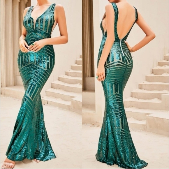 GREEN V NECK, RANDOM PRINT, BACKLESS,  CONTRAST MESH,  SEQUINED,  MERMAI… - Picture 1 of 9